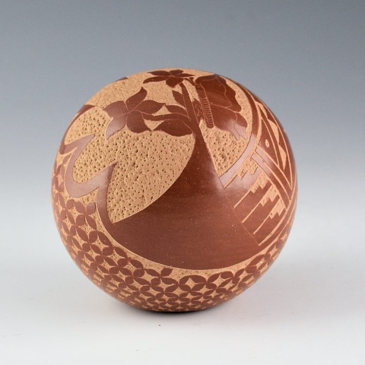 Vigil, Carol - Seedpot with Interlocking Flowers and Butterfly