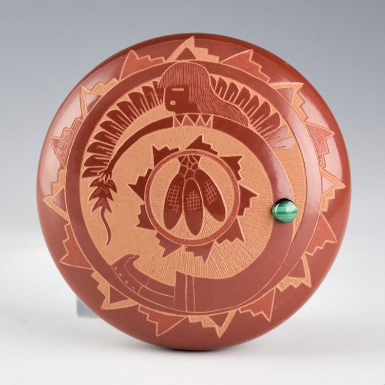 Chavarria, Harvey & Debra Trujillo - Flat Seedpot with Corn Maiden and Malachite (1980s)
