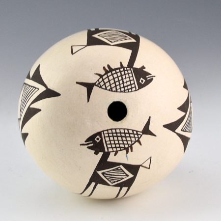 Alternative view of Lewis, Dolores - Seedpot with Mythical Mimbres Animals (1970s)