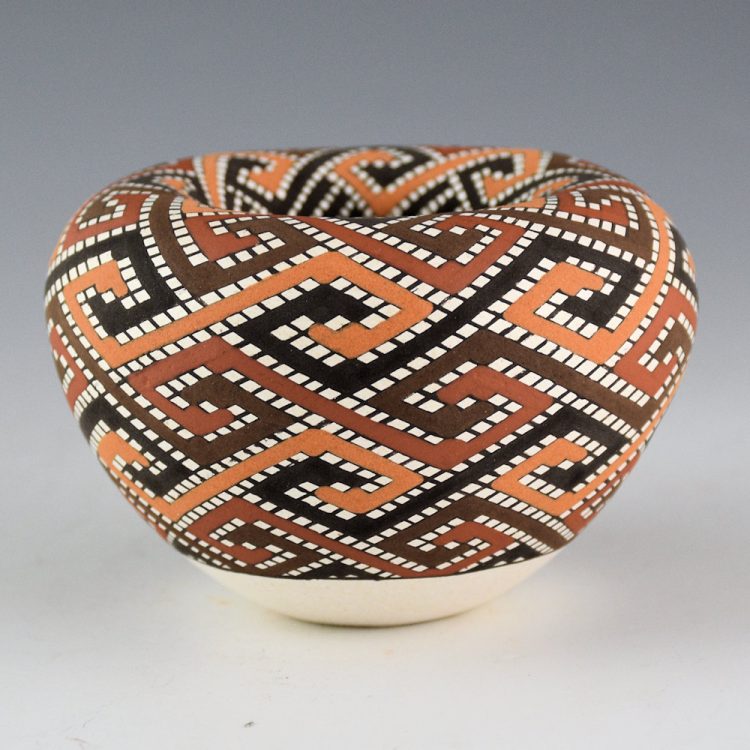 Antonio, Frederica - Five Color "Interlocking Clouds" Infinity Rim Jar