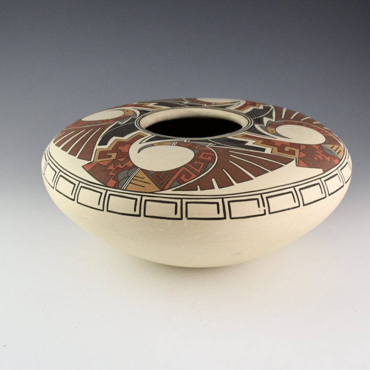Gutierrez, Lois  - 10" Wide Jar with Four Tumbling Eagles (1980s)