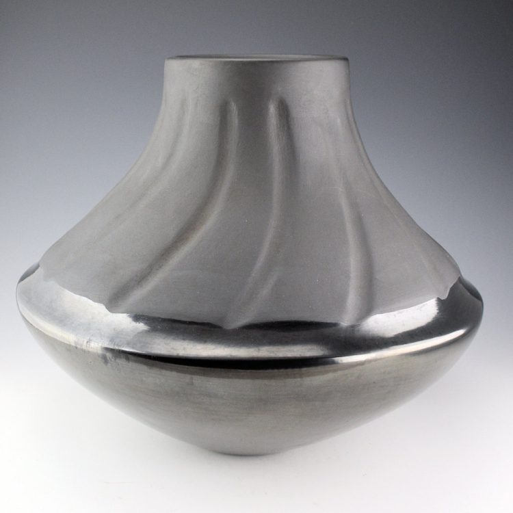 Tafoya, LuAnn - 13" Wide Double Shoulder Water Jar with Swirling Melon Ribs (2006)