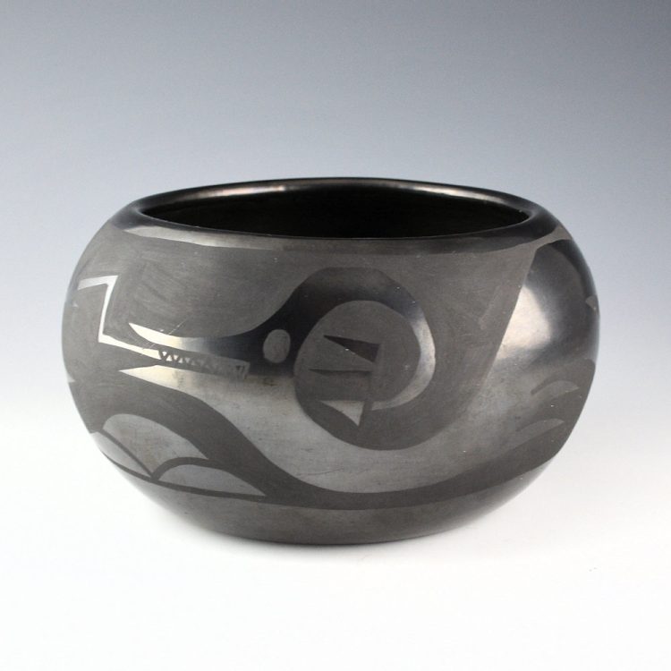 Naranjo, Nicolasa - Wide Bowl with Avanyu (1960s)