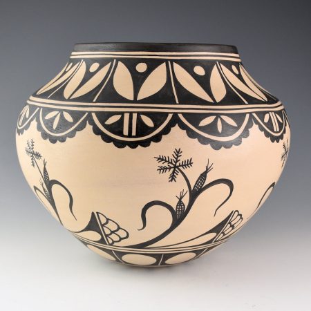 Alternative view of Ortiz, Virgil - Water Jar with Wild Spinach and Corn Plant Designs (2003)