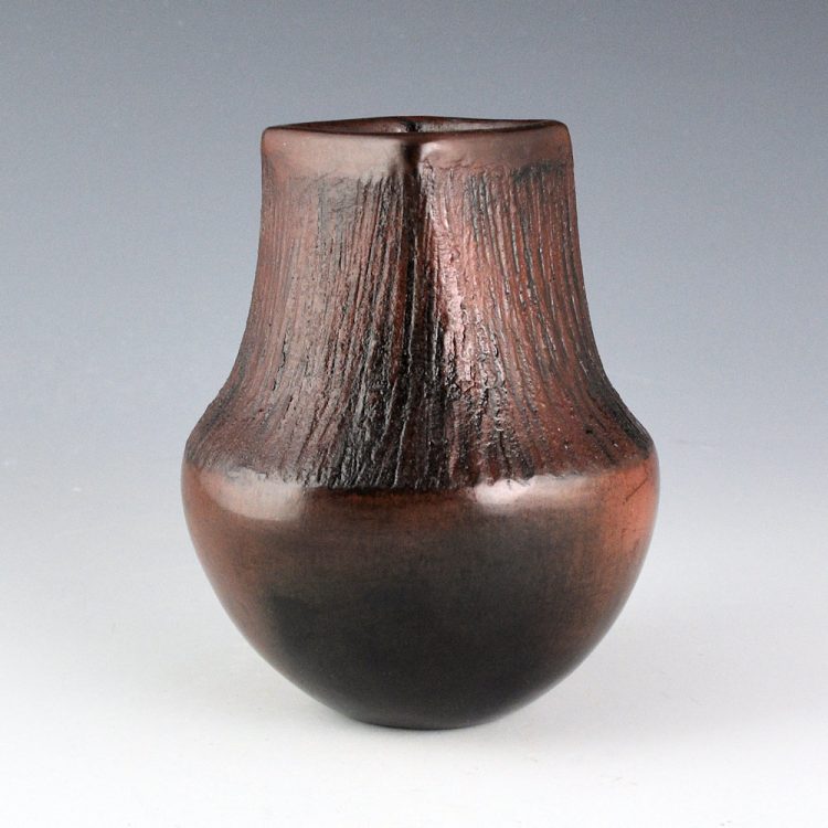 Cling, Alice - Square Neck Jar with Corn Husk Design