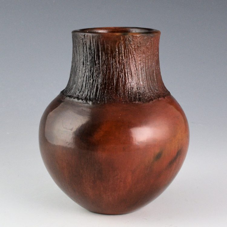 Cling, Alice - Jar with Corn Husk Design Neck