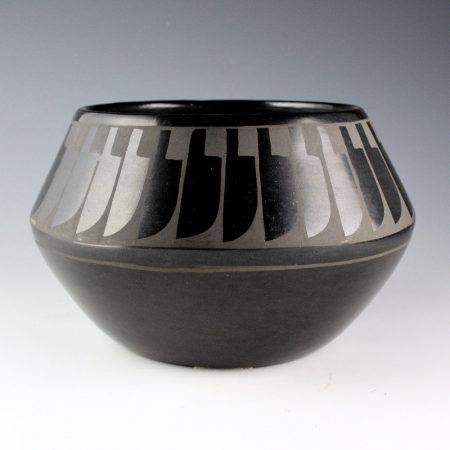Dunlap, Carlos - 8" Wide Bowl with 32 Feathers (1977)