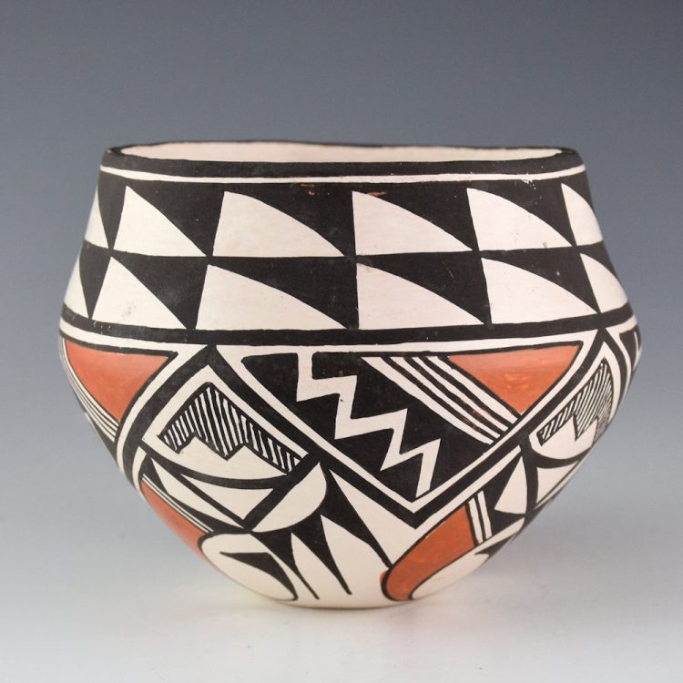 Lewis, Lucy - Jar with Swirling Birds and Mountain Designs (1970s)