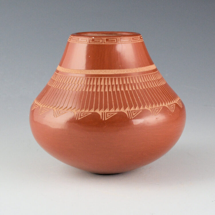 Gonzales, Marie - Jar with Feather Design (1980s)
