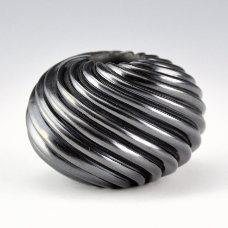 Youngblood, Nancy - Black 16 Rib Slant Swirl Bowl