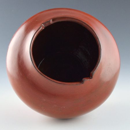 Alternative view of Williams, Sue Ann - Jar with Lighthing Carved Rim