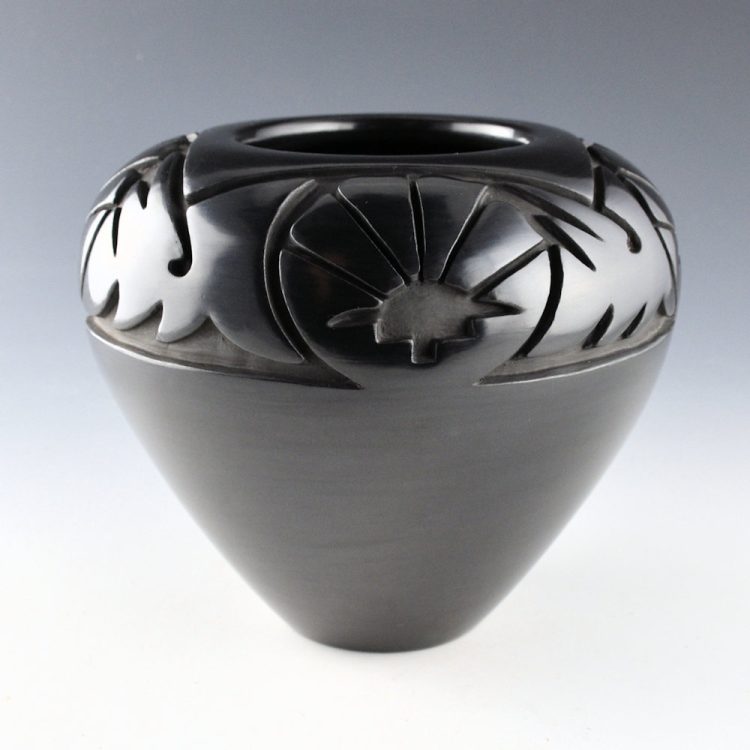 Roller, Toni - Jar with Carved Sun and Feather Design (1979)