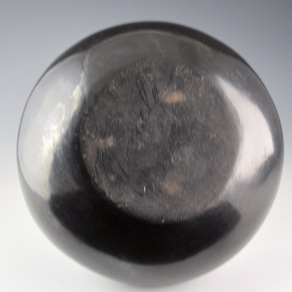 Roybal, Tonita - Bowl with Bird Wing Designs (1920s) - Image 4