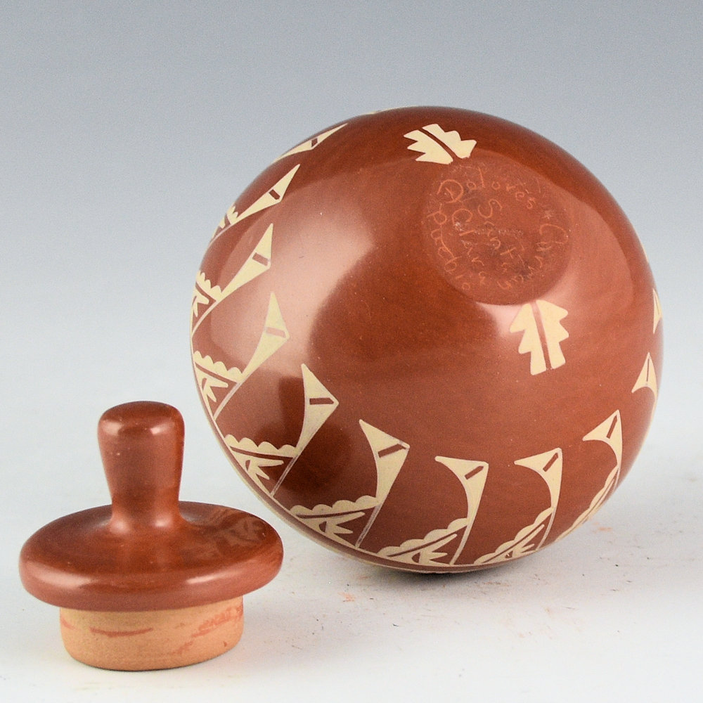 Curran, Dolores - Painted Bowl with Avanyu, Clouds, and Lid - Image 4