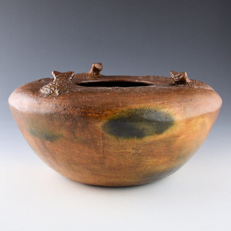 Manygoats, Elizabeth - 10" Wide Jar with Horned Lizards and Cactus