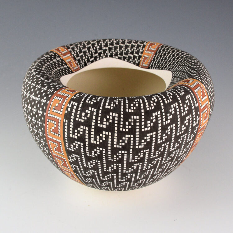 Antonio, Frederica - Infinity Rim Bowl with Four Season and Rainbow Designs