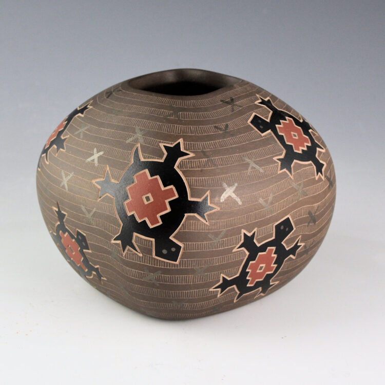 Naranjo, Jody - Square Bowl with 10 Turtles and Stars (2018)