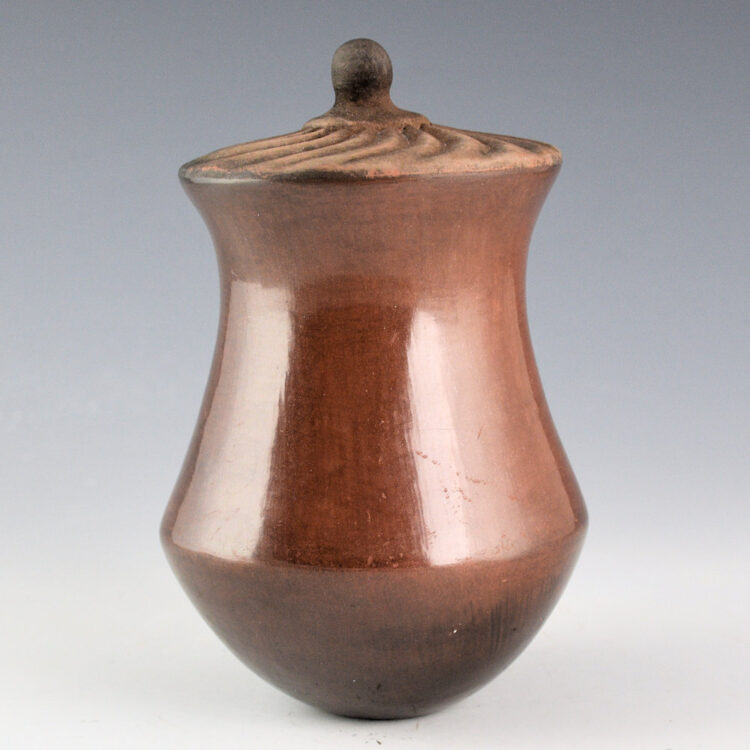 Naranjo, Johnathan - "Swirling Top" Jar (2018)