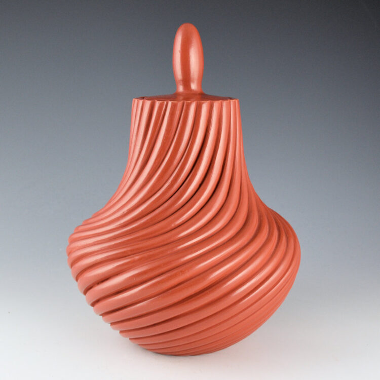 Yepa, Marcella - Micaceous Jar with 24 Red Melon Swirls and Lid