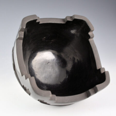 Alternative view of Cosen, Reycita - Kiva Bowl with Carved Avanyu (1970s)