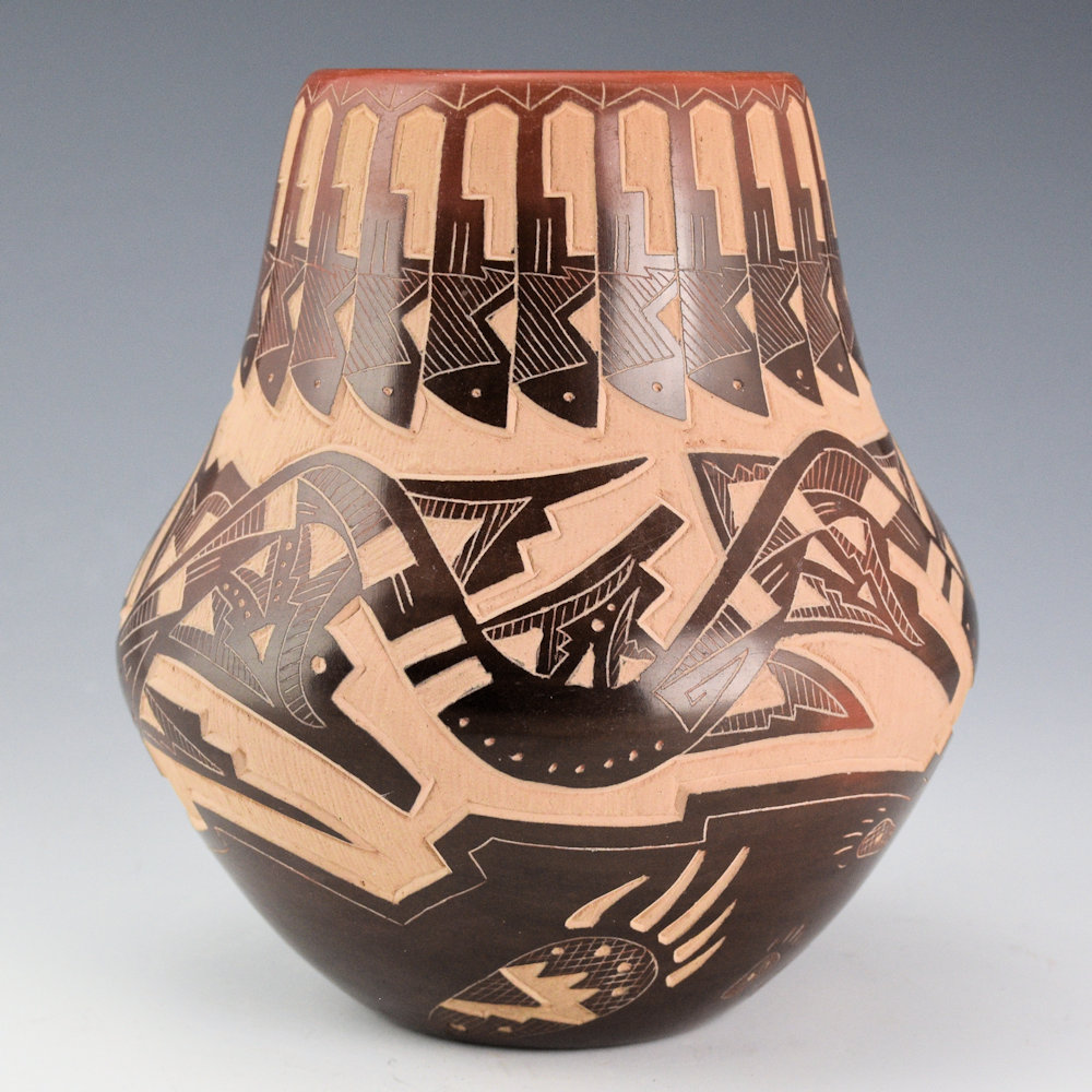 Naranjo, Sammy - Black and Sienna Jar with Avanyu and Feather Designs - Image 2