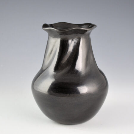 Alternative view of Naranjo-Garcia, Sharon - Water Jar with Swirling Neck and Raindrop Rim