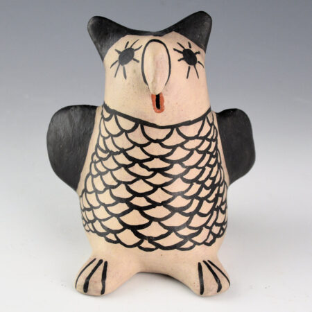 Ortiz, Guadalupe - Figurative Clay Owl (1980s)