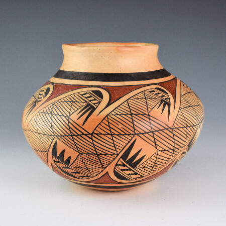 Nampeyo, Leah Garcia - Water Jar with Migration Pattern with 16 Bird Wings (1960's)