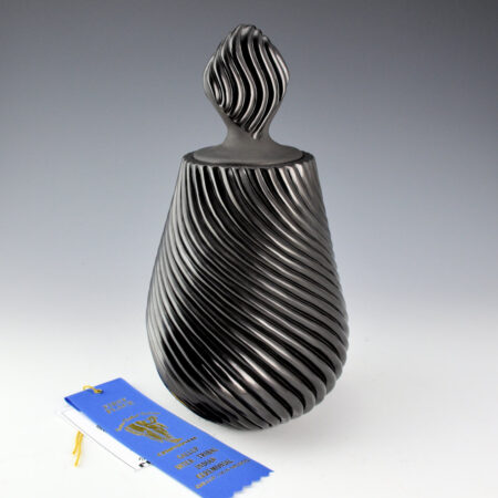 Youngblood, Nancy - 32 Slant Rib Melon Jar with Flame Lid, Ribbon