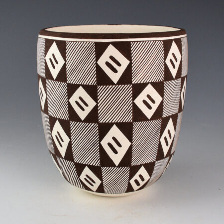 Alternative view of Patricio, Robert - "Chocolate Jar" with Rain Designs