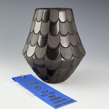 Tafoya, Stephanie - "Flowing Feathers" Jar with 112 Carved Feathers