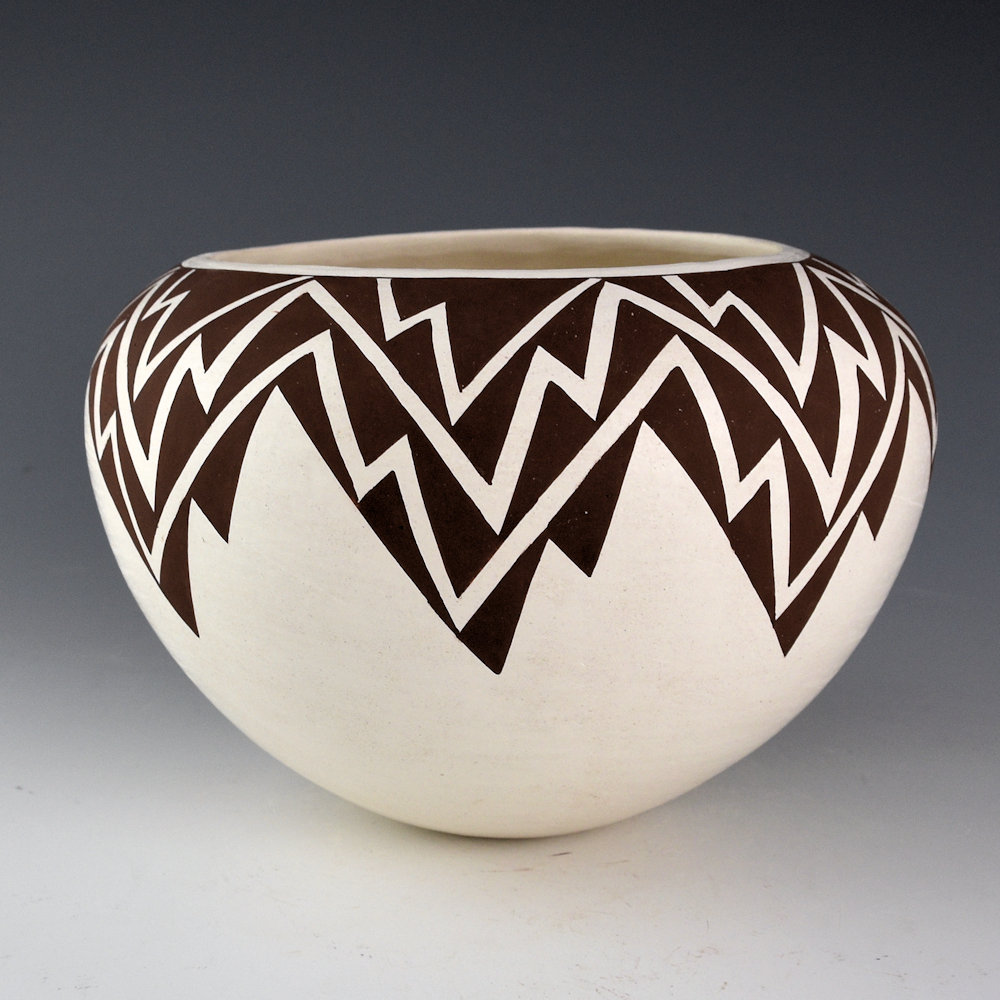 Patricio, Tobie Mae - "Lightning over the Mountains" Bowl - Image 2
