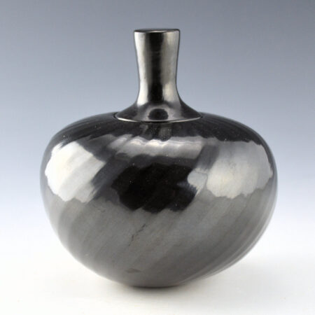 Gutierrez, Denny - Bowl with 36 Faceted Swirling Ribs and Lid (1993)