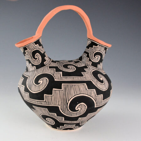 Alternative view of Vallo, Leland - Wedding Vase with Tularosa Swirls (1990s)