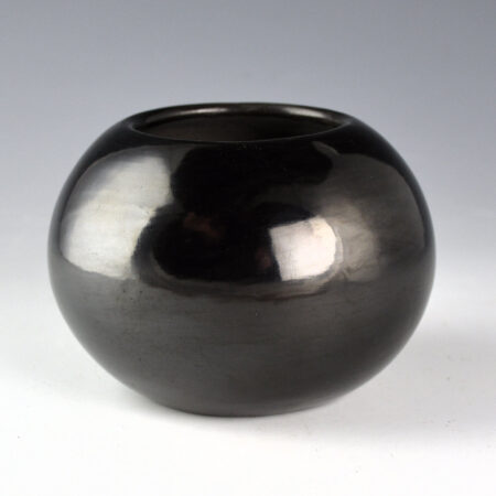 Martinez, Maria - Plainware Bowl "Maria Poveka", 1950s