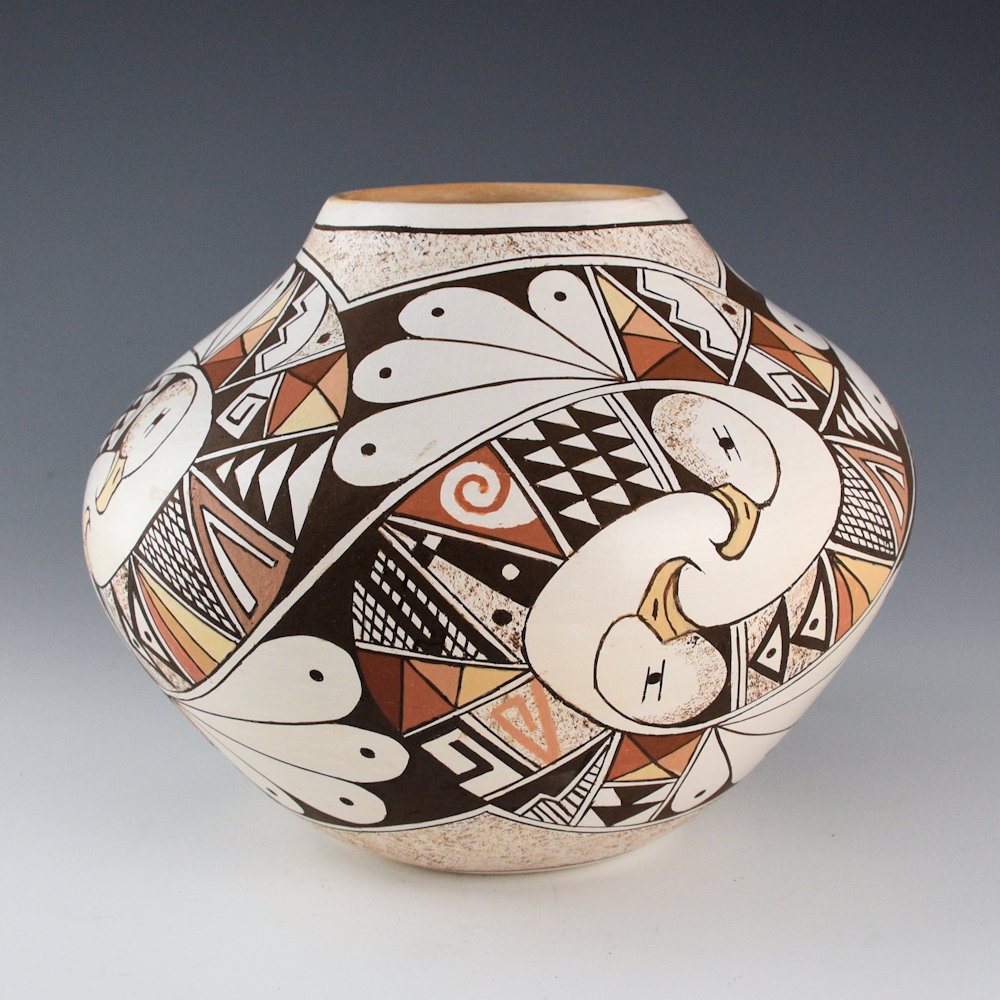 Naha, Rainy - Jar with Eight Tumbling Eagles - Image 2