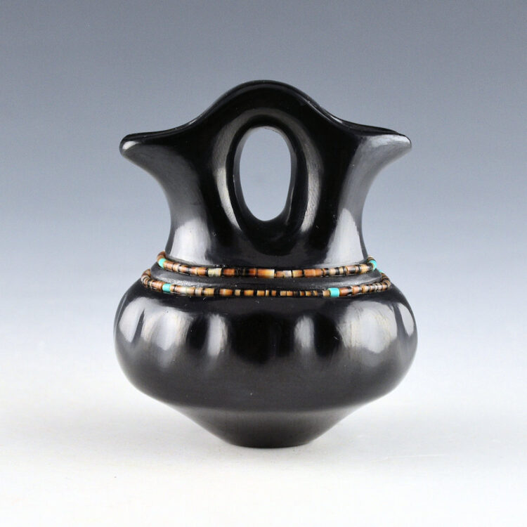 Sanchez, Russell  - Small Wedding Vase with 16 Melon Ribs