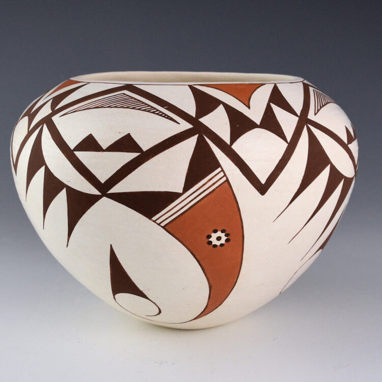Patricio, Tobie Mae - "Four Hummingbirds" Bowl