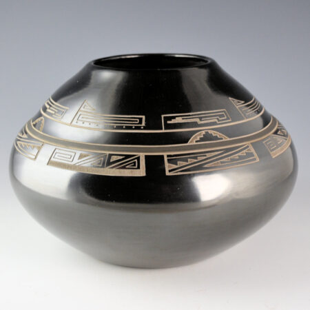 Alternative view of Komalestewa, Alton - Large Jar with Etched Rainbow and Mesa Designs (1980s)
