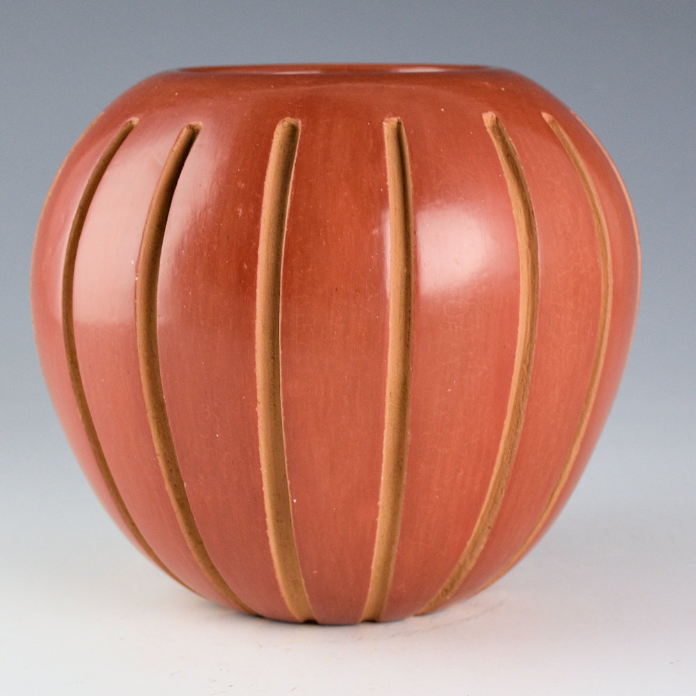 Archuleta, Anna - Bowl with 16 Carved Melon Ribs - Image 2