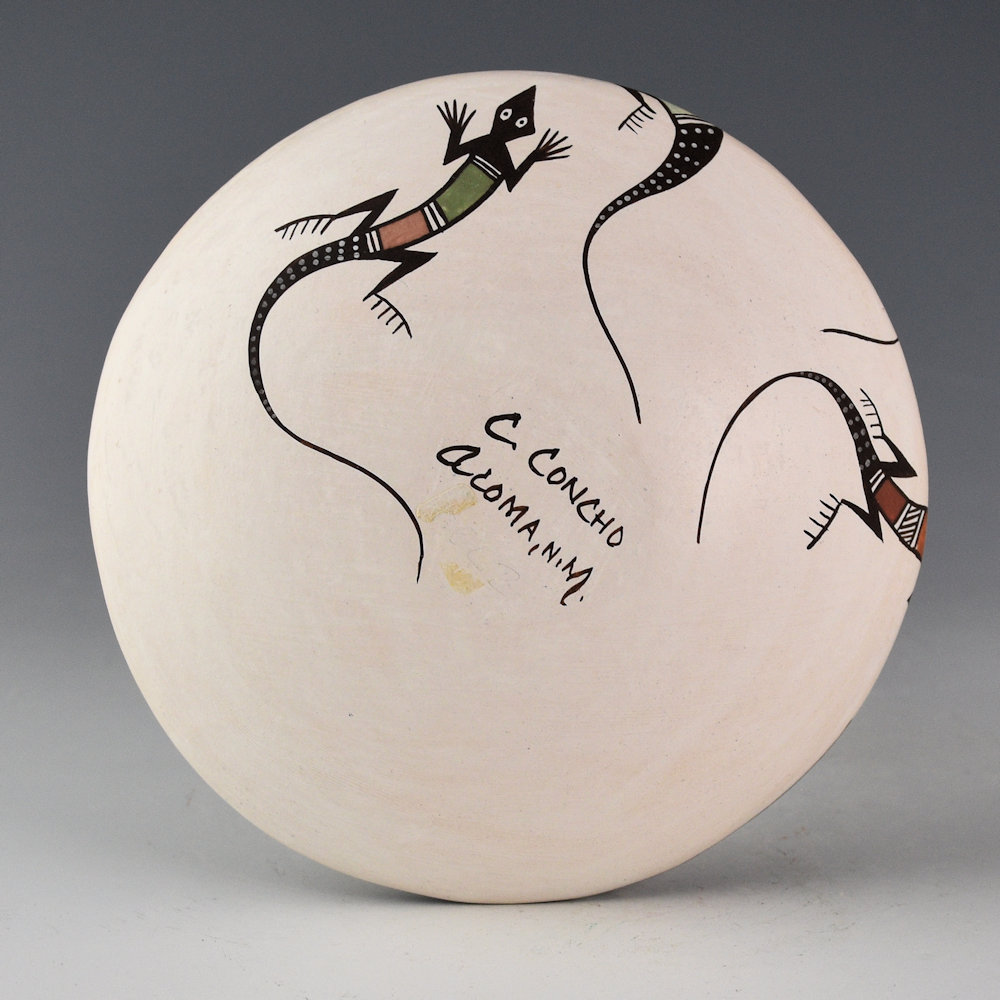 Concho, Carolyn - Wide Shoulder Jar with Mimbres Lizards - Image 4