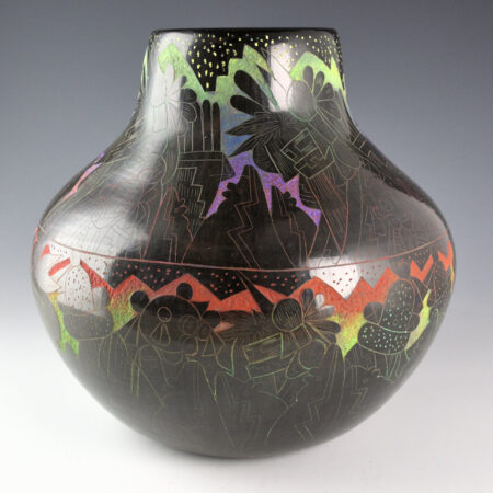 Alternative view of Dalawepi (Ergil Vallo) - 9" Tall Jar with Katsinas and Bears (1990s)