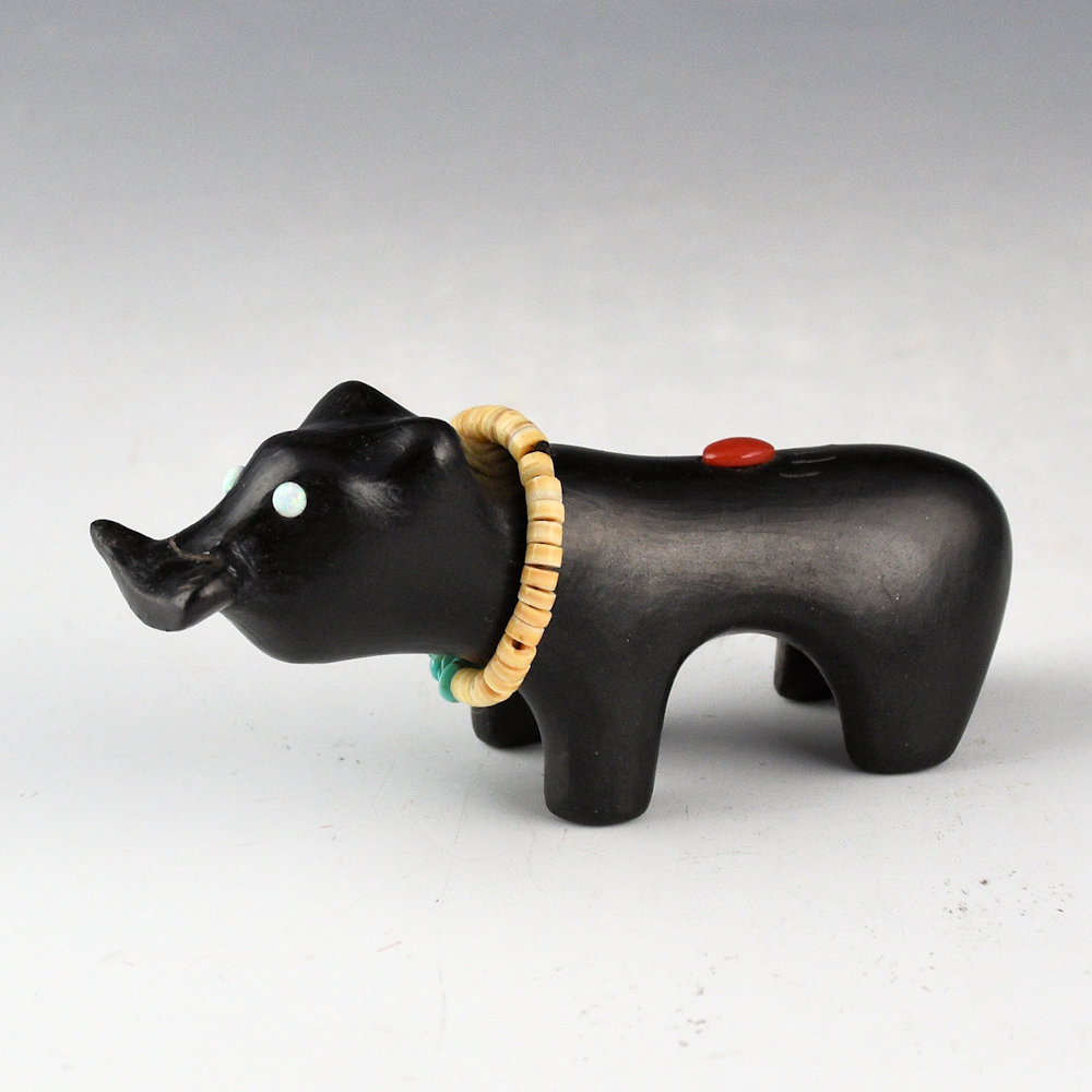 Naranjo, Jarren - Clay Bear with Fish and Bear Paw