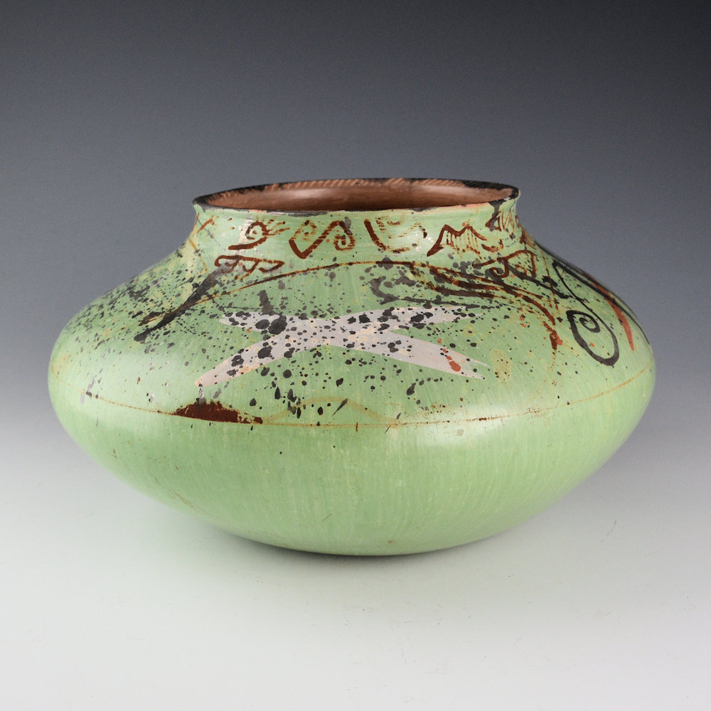 Begaye, Nathan - 9" Wide Green "Modern Petroglyph" Jar (1999) - Image 4