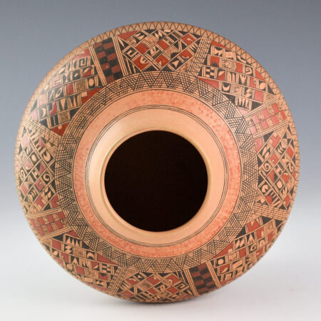 Alternative view of Huma, Rondina - Jar with Checkerboard and Shard Designs (2004)