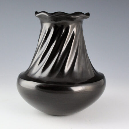 Alternative view of Garcia, Tina - Water Jar with Sharp Shoulder and Melon Rib Neck (1991)