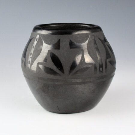 Sisneros, Apolonia - Jar with Plant Designs (1940's)