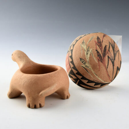 Alternative view of Fragua, Chris - Clay Turtle with Corn Designs (2 Pieces)