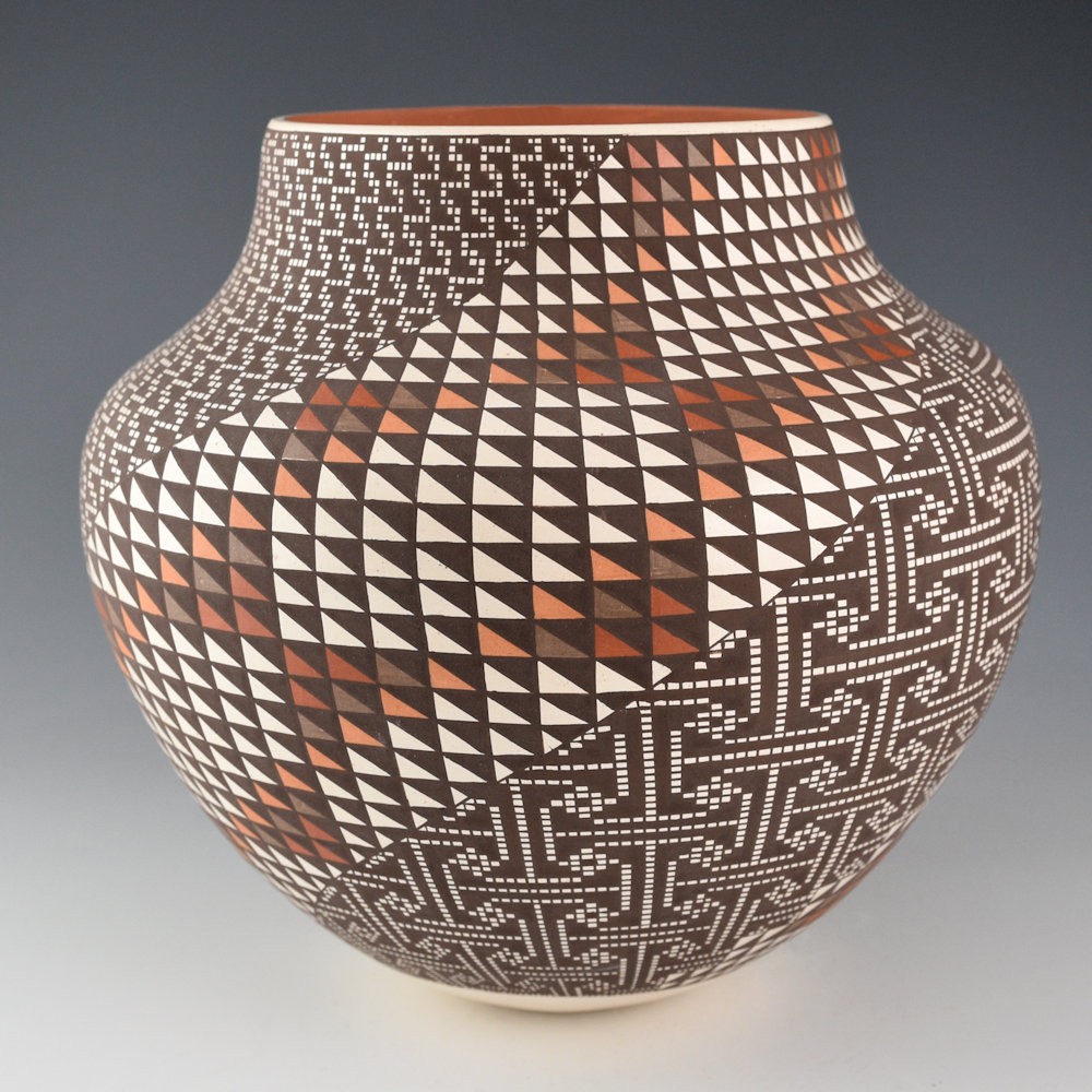 Antonio, Frederica - "Mountains in the Mist" Five Color Large Water Jar - Image 4