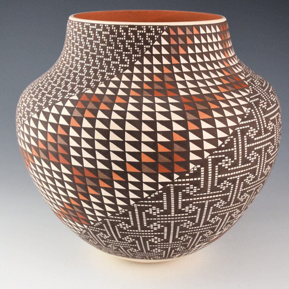 Antonio, Frederica - "Mountains in the Mist" Five Color Large Water Jar - Image 3